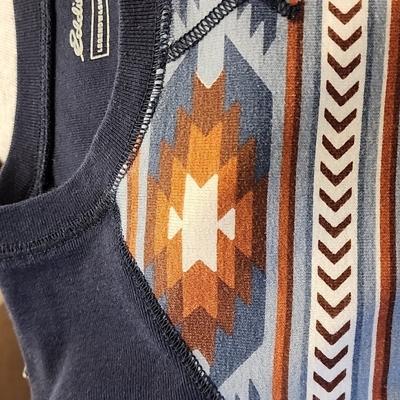 NEW Eddie Bauer Southwest Aztec Mountain Desert Top Athletic Athleisure Fall - Picture 11 of 12
